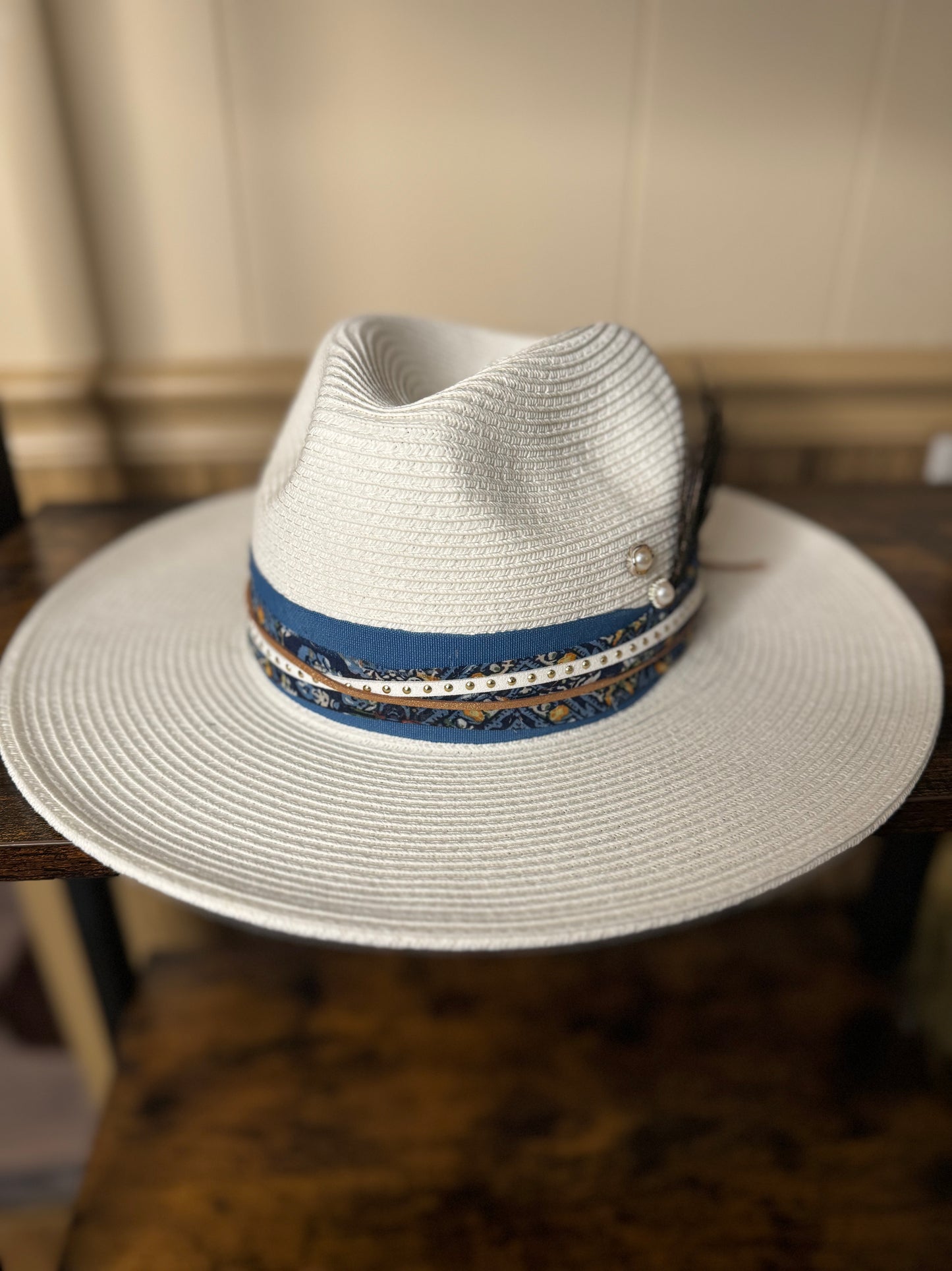 The Dallas Straw Hat