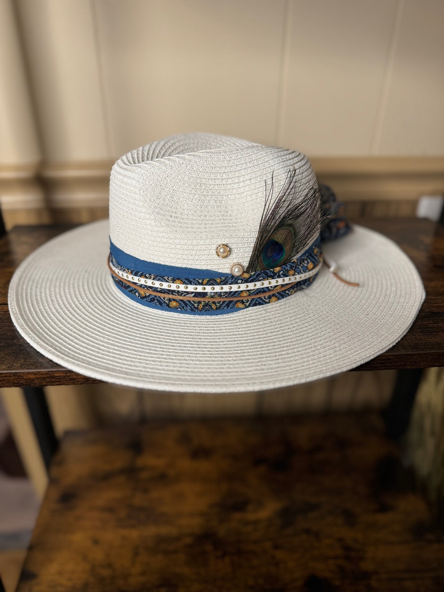 The Dallas Straw Hat